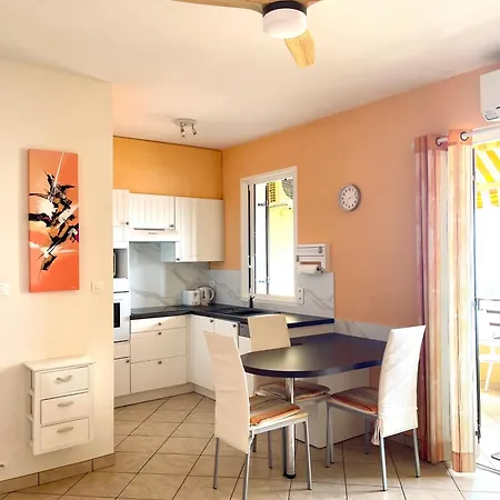 Cosy Avec Vue 아작시오